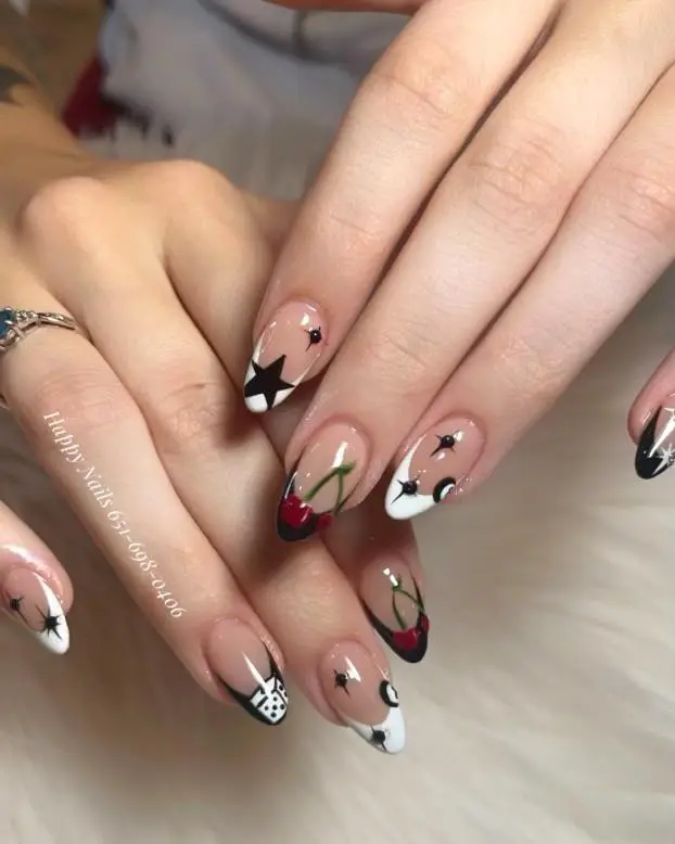 13. Negative Space Black Nails